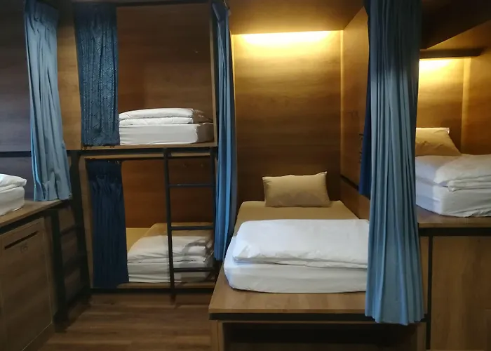 Hostel Natee