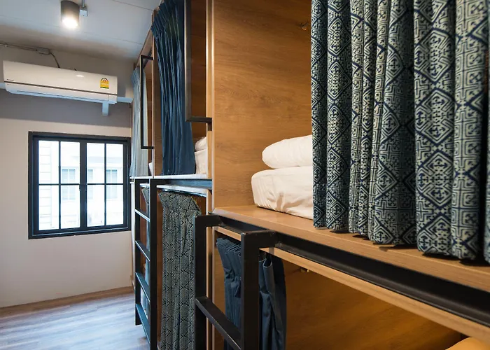 Natee Hostel