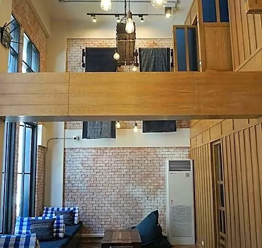 Natee Hostel