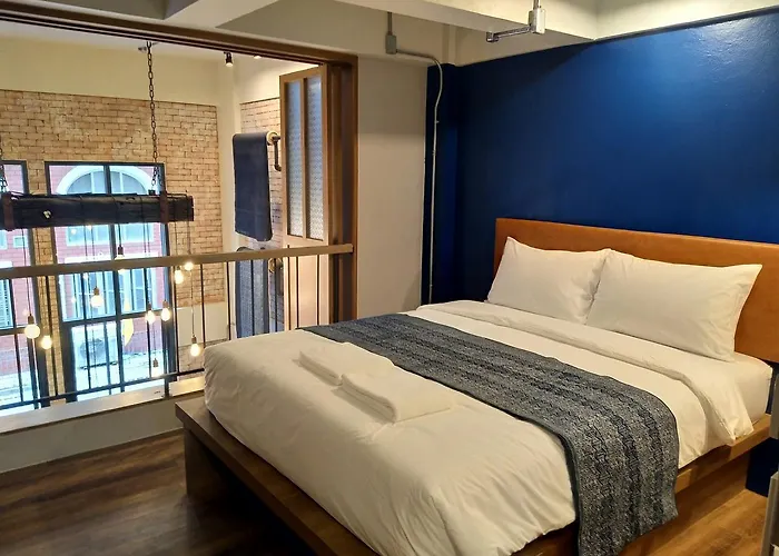 Natee Hostel *